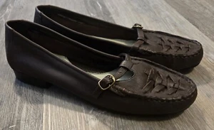 Mootsies Tootsies Shoes Momisterie Women 8.5 Loafers Slip On Brown Leather - Picture 1 of 11