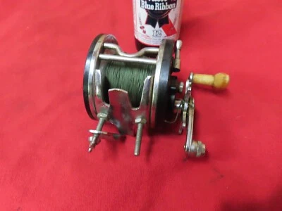 Carrete de pesca Bay City 250, fundición de cebo, Ocen City, EE. UU.~AVG+🤠🤠🤠FR4.5.25 Foto 1 de 4