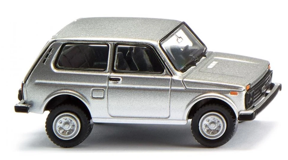 WIKING, LADA Niva - argent métallique, échelle 1/87, WIK020803 - Photo 1/1