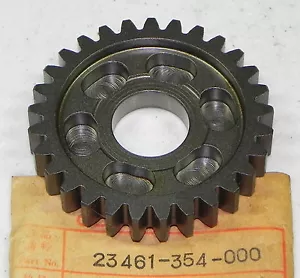 23461-354-000 Honda Countershaft 3rd Gear (29T) for CB175 CB200 CL175 CL200 .... - Picture 1 of 1