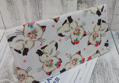 Marfil RETRO CATS Tela Chequera Cubierta Billetera Tarjeta de Débito Registro Hecho a Mano  Foto 1 de 3