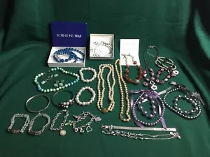 Trödel Schublade Konvolut 27 Schmuck Halsketten Armbänder Metall Steine Edelsteine Kunststoff - Bild 1 von 8