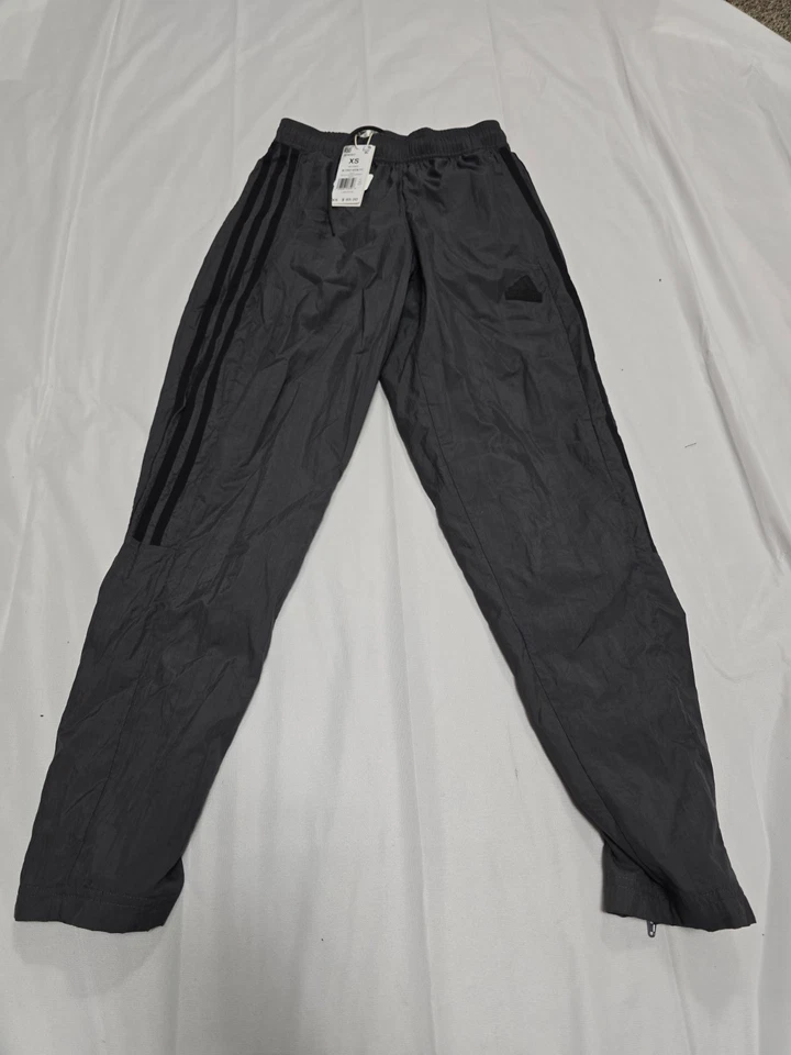 Adidas Tiro Lightweight Woven Track Pants Size S Men Dark Gray JE4097