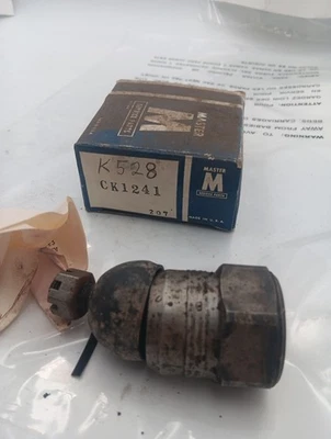 Nuevo de Lote Antiguo Junta de Rótula Superior 1961 1962 Buick Special Skylark F85 Cutlass 5676277, K528 Foto 1 de 2