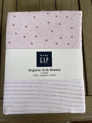 Pack de 2 sábanas para cuna babyGap corazones y rayas rosas 100 % algodón orgánico Foto 1 de 4