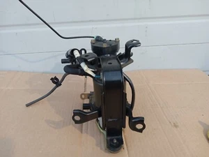 2001 2002 2003 2004 2005 2006 LEXUS LS430 UL AIR RIDE SUSPENSION COMPRESSOR PUMP - Picture 1 of 10