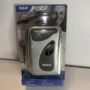 New Old Stock RCA RCP268 Walkman Cassette FM Radio with Clip NOS Sealed - Picture 1 of 4