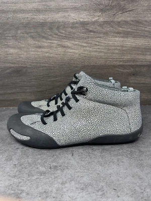 CAMPER Peu Senda Shoes Womens Size 7 (38) Black White Ankle Boots Walking Hiking - image 1 of 4