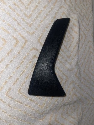 Extractor de tarjetas de puerta de conductor de cuero delantero Volvo P2 S60r V70r 2004-2007 Foto 1 de 3