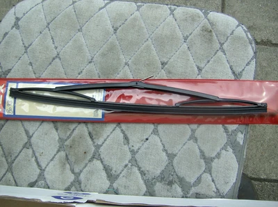 HOJAS LIMPIAPARABRISAS 14" Foto 1 de 2