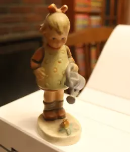 4" Goebel Hummel "Pequeño jardinero" ~ Importación de Alemania Occidental ~ #74 - Imagen 1 de 3