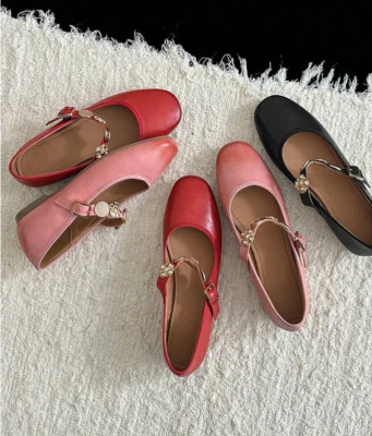 Zapatos de salón Mary Janes de cuero real con punta redonda estilo ballet Foto 1 de 4