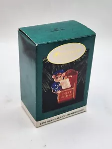 Hallmark Keepsake Ornament It's In The Mail 1993 - Imagen 1 de 3