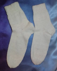 Handmade 100% Angora Rabbit Wool Warm Socks White Size 8-9 - Picture 1 of 3