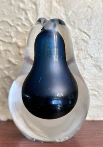 Botella de perfume Kosta 96420 con estuche AZUL COBALTO vidrio pera - FIRMADA Lindstrand - Imagen 1 de 5