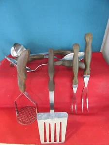 Set 7 utensili da cucina vintage CUTCO manici marroni forchette cucchiai spatole ecc. - Foto 1 di 7