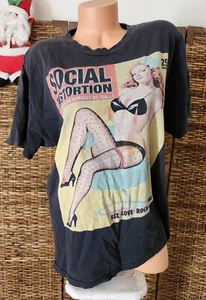 Vintage Social Distortion Band Tee T-Shirt Pinup Girl Punk Distressed Black - Picture 1 of 4