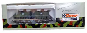Roco Minitanks 830 Very Lmtd Edtn (850) 2 M113s on hvy duty Flat - BRAND NEW HO - Picture 1 of 3