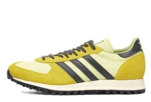 Adidas Originals TRX vintage taglia UK 9,5 giallo polso/tinta ecru/nero nuovo con etichette - Foto 1 di 9