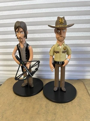 Funko Vinilo Idolz The Walking Dead - Figuras Rick & Daryl con Soportes Foto 1 de 2
