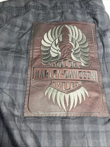 Harley Davidson Mens XL Button Down Gray&Black Plaid Long Sleeve Shirt Patches - Picture 1 of 12