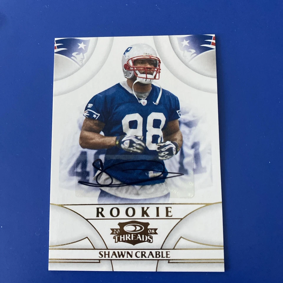 2008 Donruss Threads 232 Shawn Crable RC #/299 Rookie NFL Patriots - Image 1 of 2