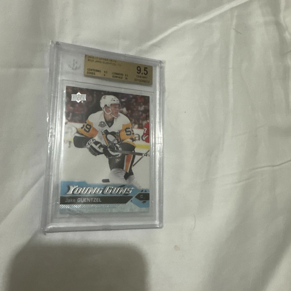 2016-17 Upper Deck #525 Jake Guentzel Young Guns Rookie - BGS 9.5 - Image 1 of 1