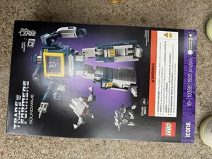 NEW IN HAND LEGO ICONS 10358 TRANSFORMERS SOUNDWAVE SET  - Picture 1 of 2