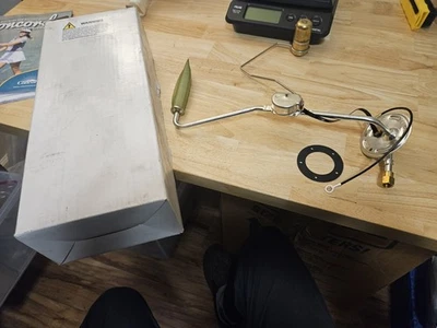 1963 1964 1965 1966 Chevy GMC suburbano/panel tanque de gasolina unidad de envío 60-9300-PNL* Foto 1 de 4