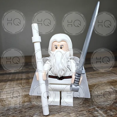 **NEW** 100% LEGO Lord Of The Rings Gandalf The White Wizard Minifigure MOC - Image 1 of 3