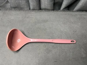 Vintage Foley Suppenkelle Löffel Rosa Nylon Kunststoff Küchenutensilien 12 Zoll - Bild 1 von 6