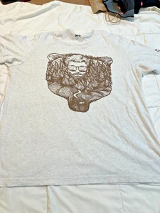 Mens Tan SS Meridian Line T shirt Size XXL Man Bear Yellowstone National Park - Picture 1 of 6