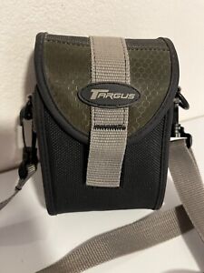 TARGUS CAMERA GRAY CASE W/ REMOVABLE SHOULDER STRAP-Preowned