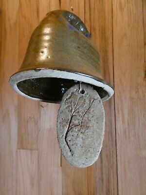 Vintage Stone And Pottery Bell Pinch Top Handmade Ceramic Art • 24.99$