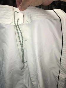 New The North Face Women's. Water shorts small - Picture 1 of 15