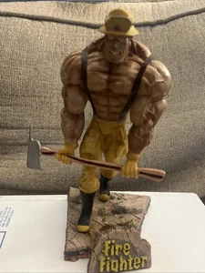 X-Treme Figurines - The Ultimate Jake X-122 Firefighter Figurine Statue - Bild 1 von 7