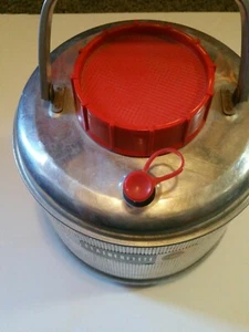 Vintage Poloron Featherflite Vacucel Foam Insulated Jug Collectible - Picture 1 of 8