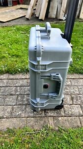 Pelican 1510 Wheeled Pull Along Carry On Case Case With Foam Approx 58x36x24cm