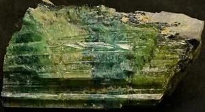 BLUE GREEN ELBAITE TOURMALINE 6X4X4 CM, 89g LEDUC MINE, QUEBEC, CANADA #18 - Picture 1 of 2