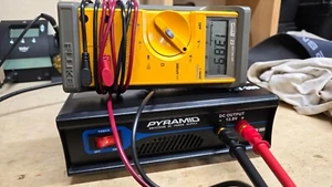 Pyramid PSV-300 Power Supply. Works. FREE SHIPPING. - Zdjęcie 1 z 6