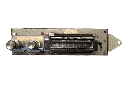 1965 1966 Cadillac Coupe Deville Wonderbar AM Radio Model 7290255. OEM - Image 1 of 4
