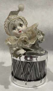 Musical Wind-up Box Clown Face Ceramic in Silver Round Drum - Picture 1 of 5