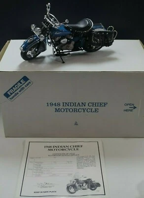 DANBURY MINT 1948 INDIAN CHIEF MOTORCYCLE DIE CAST BLUE 1:10 SCALE MIB  - Image 1 of 4