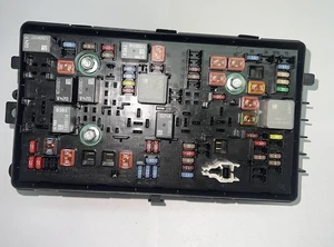 Buick Lacrosse 2012 motor caja de fusibles relé bloque de conexiones 20922925 03 - Imagen 1 de 2