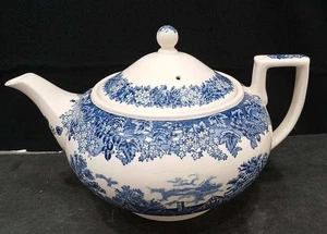 Vintage Wedgwood Queen's Ware Teapot - Romantic England - The White Swan Inn - Imagen 1 de 8