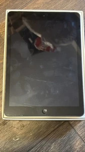 Apple iPad Air Cellular 1st Generation 16GB, Wifi + 4G Sim Card Version A1475 - Picture 1 of 2