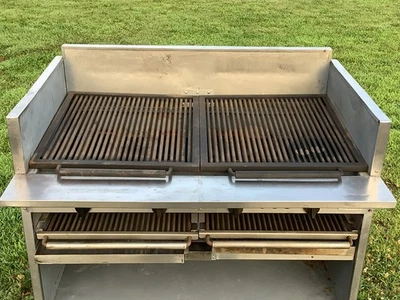 Charbroiler MagiKitch'N FMSMB 48 4 Burners Nat. Gas TESTED - Image 1 of 4