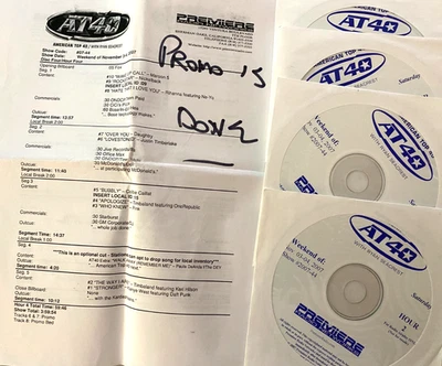 11/3/07 RYAN SEACREST AT40 FALL OUT BOY, SOULJA BOY, GOOD CHARLOTTE, NELLY, PINK - Image 1 of 4