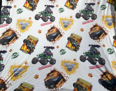 MONSTER JAM TRUCK Twin Flat Top Sheet Grave Digger Maximum Mutt 2013 Franco Poly - Image 1 of 4
