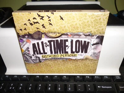 ALL TIME LOW.  " NOTHING PERSONAL "  CD UK 2009. HOPELESS LABEL. SLIPCASE. NM Foto 1 de 4